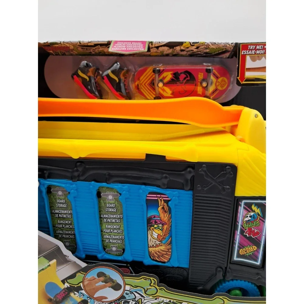 Hot Wheels Tony Hawk‎ Skate Bus By Mattel